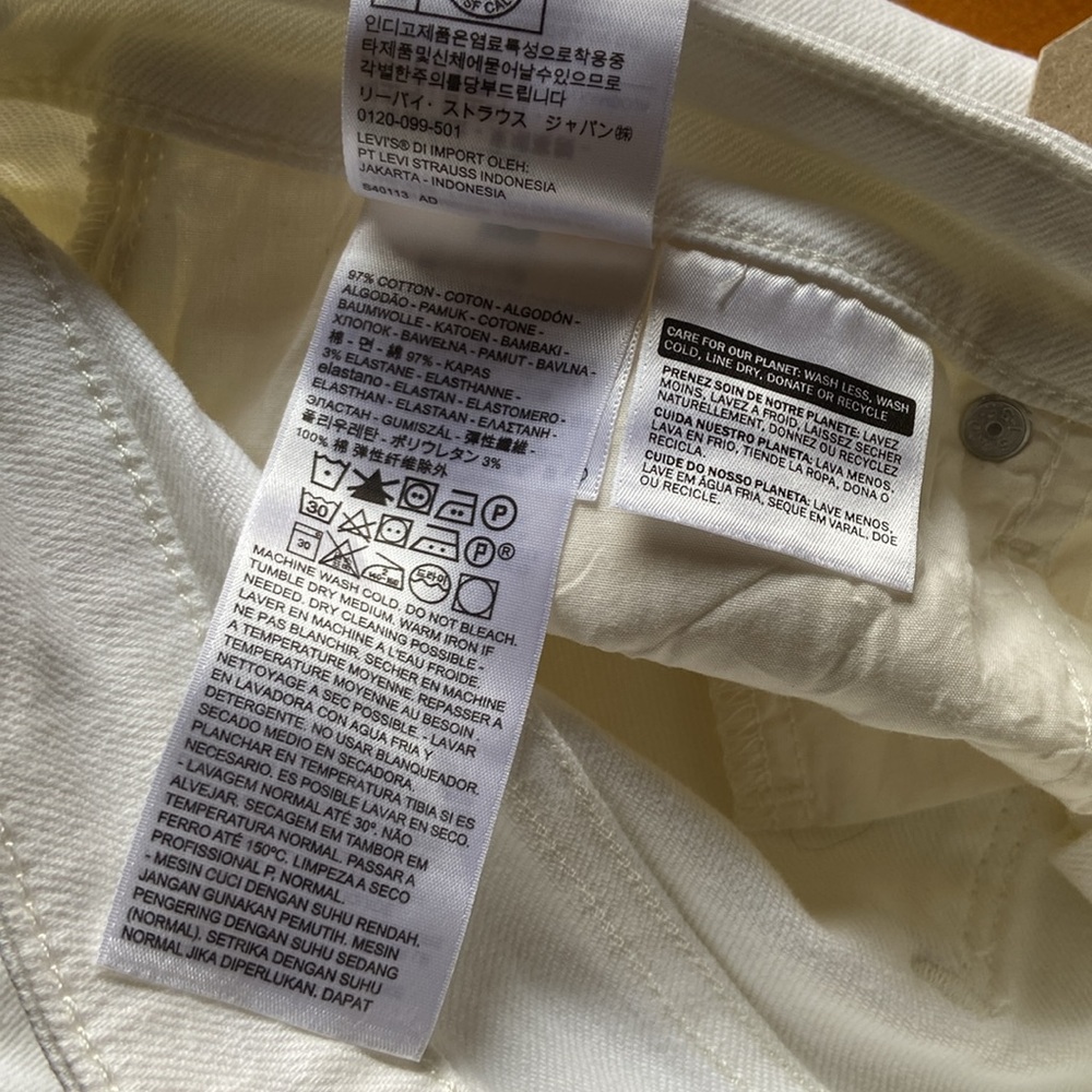 Levi's White Classic Mid-Rise Skinny Jeans Timeless Style Size 18 - Picture 13 of 13